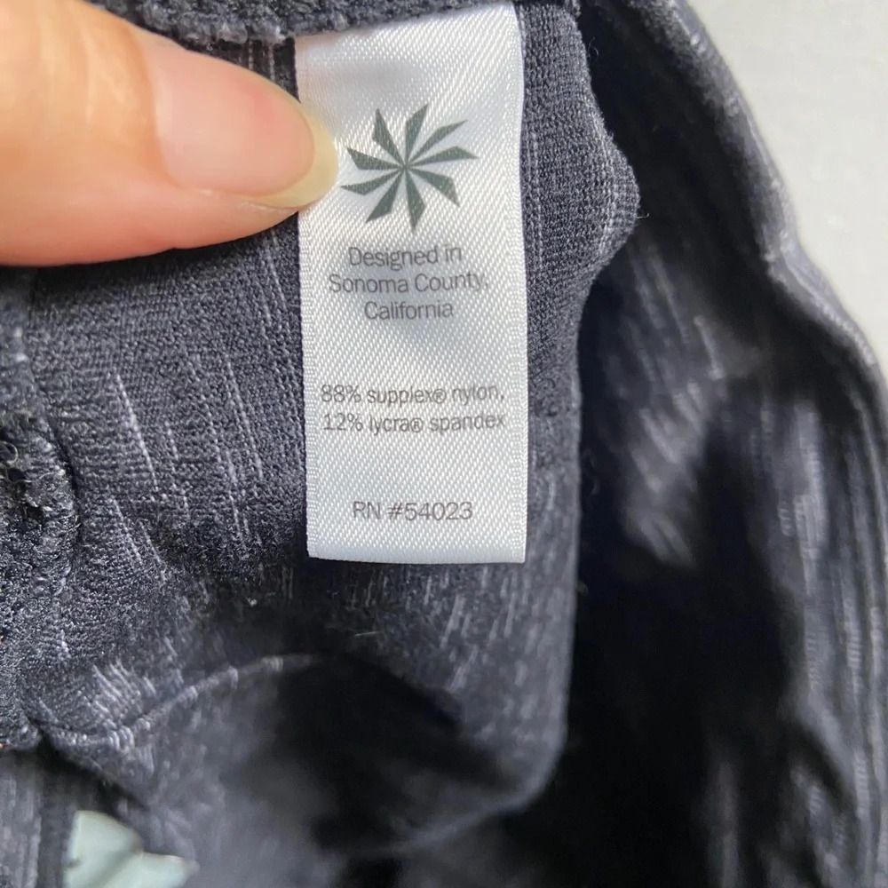Athleta high  waisted 4 pockets leggings Sz S - Picture 8 of 11